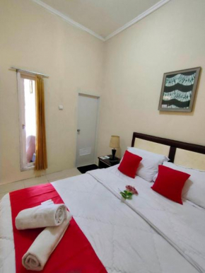 Room in BB - Beautiful and Central Double Room with Ac and Wifi in Bogor